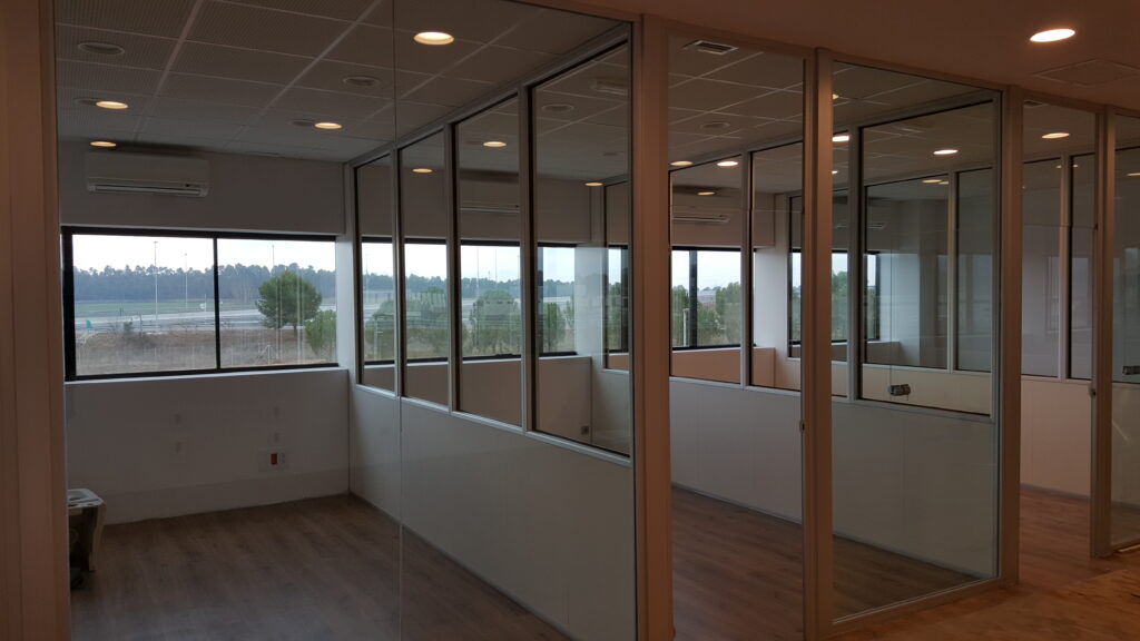 Bon Hàbit / Oficinas Nave